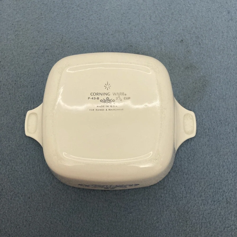 VTG Corning Ware Blue Cornflower 2 3/4 Cup Baking Dish (P-43-B)‎ No Lid